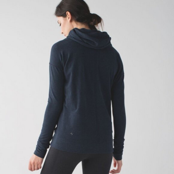 Lululemon Heathered Navy Blue Stress Less Hoodie Cowl Funnel Neck, Size 6 - Picture 2 of 16